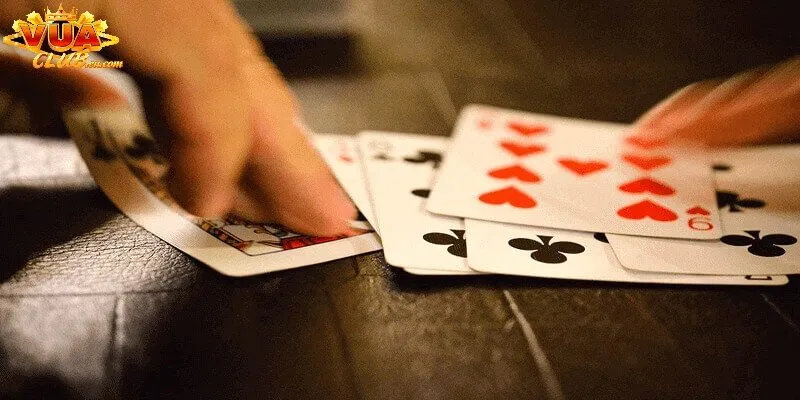 Hướng dẫn cách chơi game bài phỏm Vuaclub